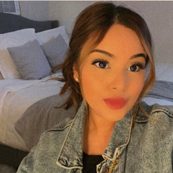 Profile picture of stylist