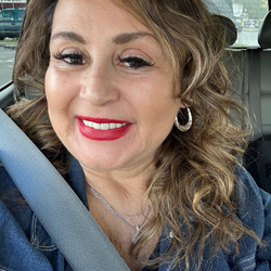 Profile picture of stylist