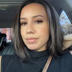 Profile picture of stylist