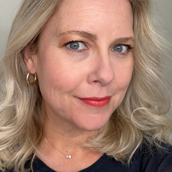 Profile picture of stylist